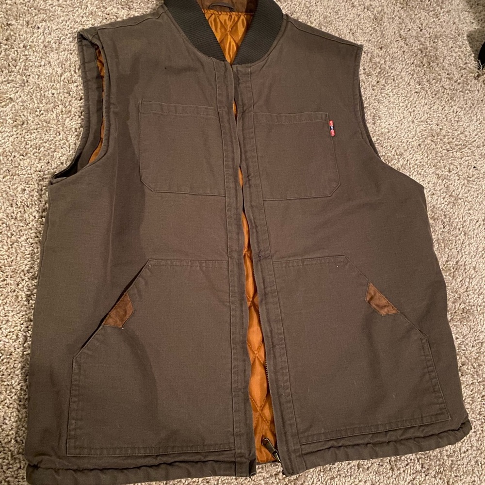 Olive green vest for men, size M, worn once.